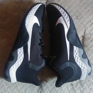 Nike mens shoes